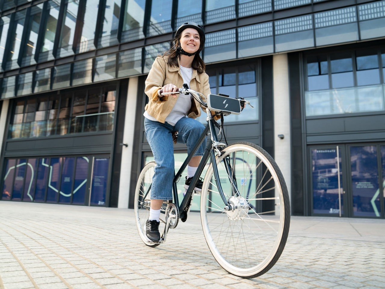 Swytch eBike Kit, ora la batteria diventa tascabile e colorata